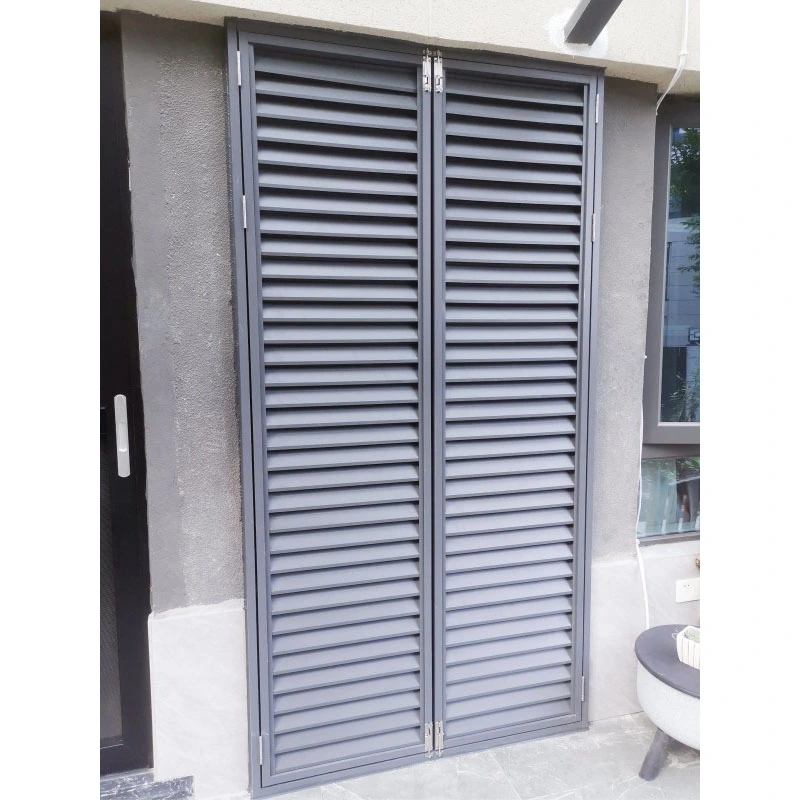 Cửa sổ rèm Venetian
